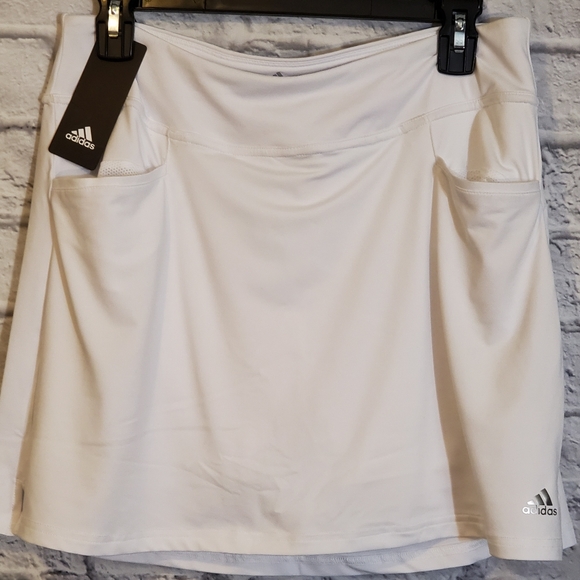 🤍Adidas White Golf /Utility Sport Skort - Picture 4 of 9
